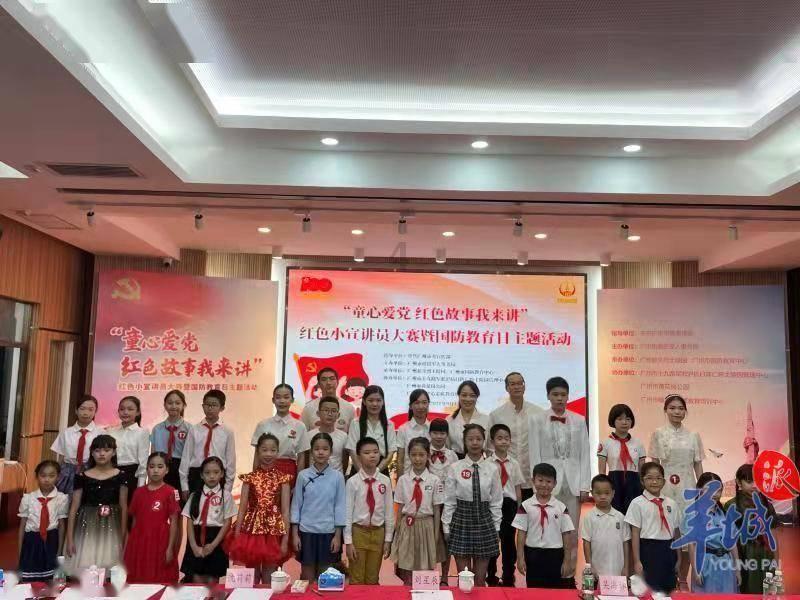 昨天晚上我抱我女朋友和亲她的时候她为什么哭，我问她她又不说你好？